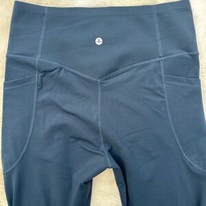 Halara NWOT Blue High-Waisted 7/8 Leggings Size L